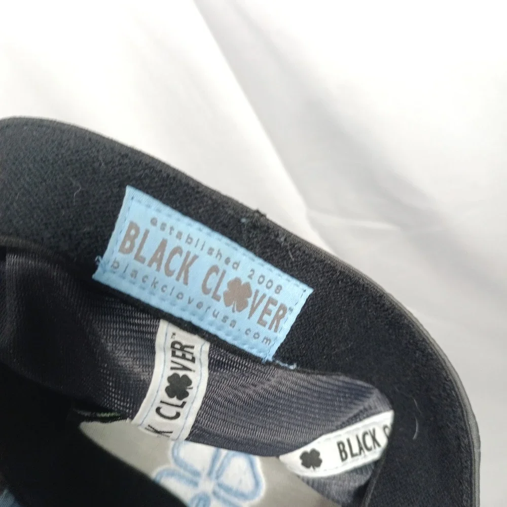Black Clover Live Lucky Fitted Golf Hat Grey Light Blue Embroidered Logo #1